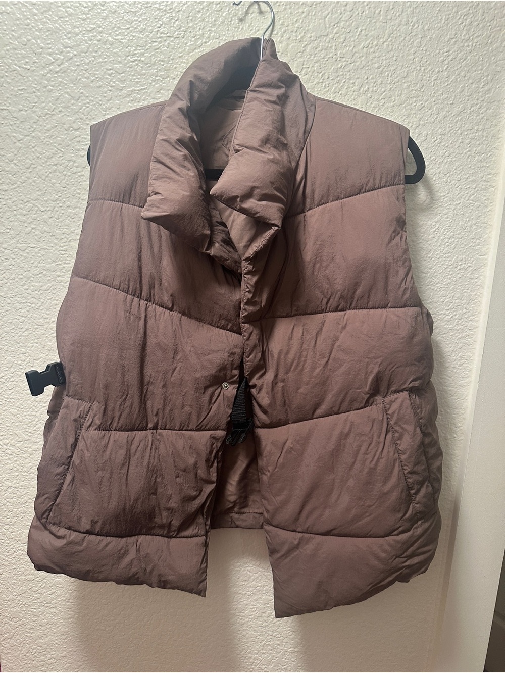 Ladies Zara puffy vest